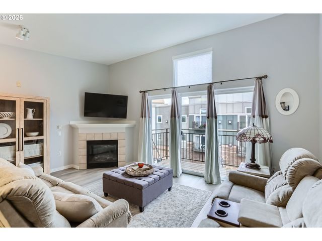 15320 Nw CENTRAL Dr 316, Portland, OR 97229