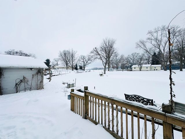 20720 S Lake Drive, Walkerton, IN 46574