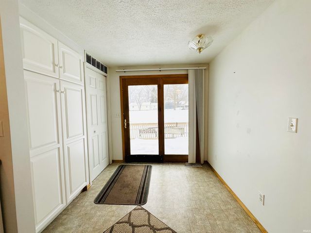 20720 S Lake Drive, Walkerton, IN 46574