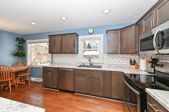 4690 S 114th STREET, Greenfield, WI 53228