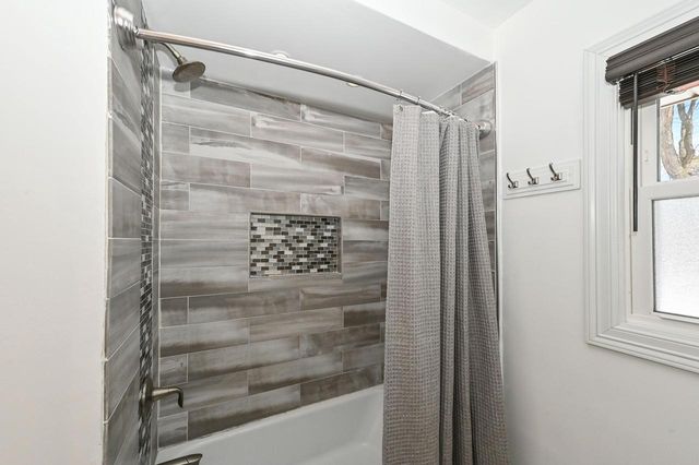 4690 S 114th STREET, Greenfield, WI 53228