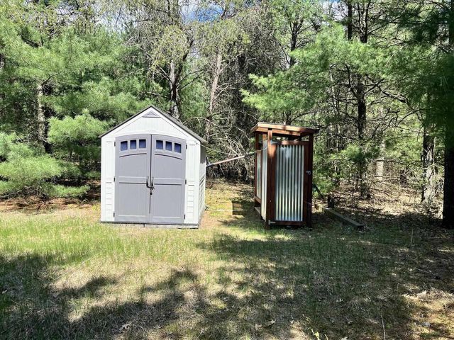 2501 6th Avenue, Grand Marsh, WI 53936