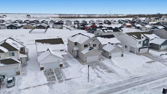 6874 Joseph Street, Horace, ND 58047