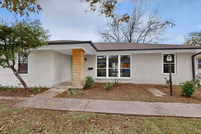 2812 San Medina Avenue, Dallas, TX 75228