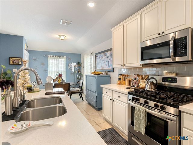 10744 Rosalina Loop, Converse, TX 78109