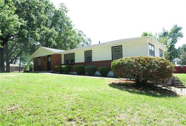 7401 Greeley Avenue, Kansas City, KS 66109