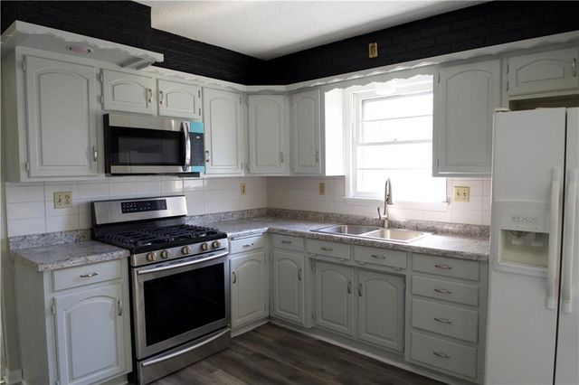 7401 Greeley Avenue, Kansas City, KS 66109