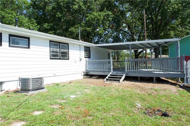 7401 Greeley Avenue, Kansas City, KS 66109