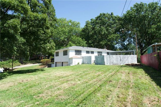 7401 Greeley Avenue, Kansas City, KS 66109