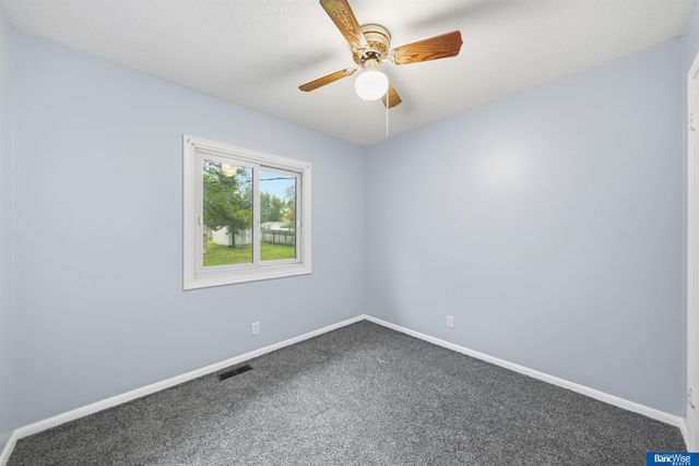 1664 SW 15 Street, Lincoln, NE 68522