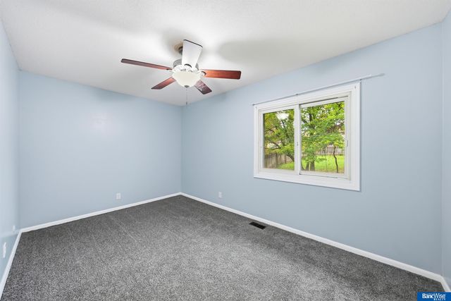 1664 SW 15 Street, Lincoln, NE 68522