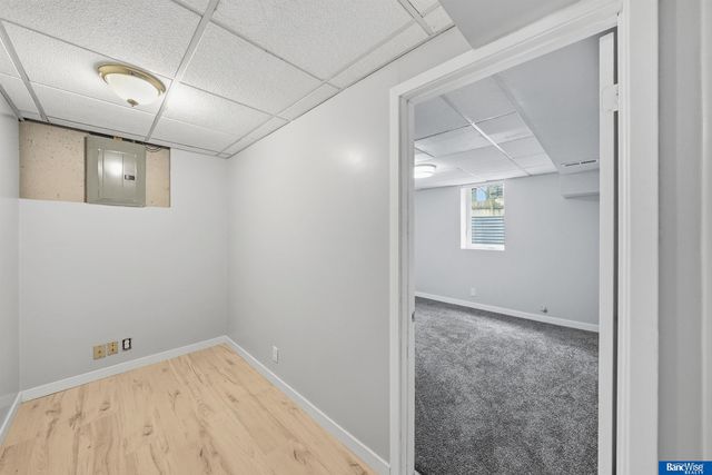 1664 SW 15 Street, Lincoln, NE 68522