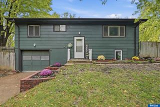 1664 SW 15 Street, Lincoln, NE 68522