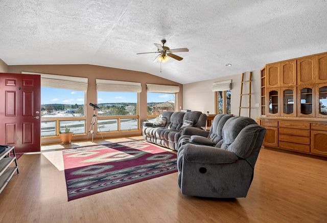 79 McCall Loop, Edgewood, NM 87015