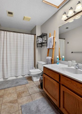 79 McCall Loop, Edgewood, NM 87015