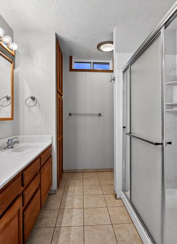 79 McCall Loop, Edgewood, NM 87015