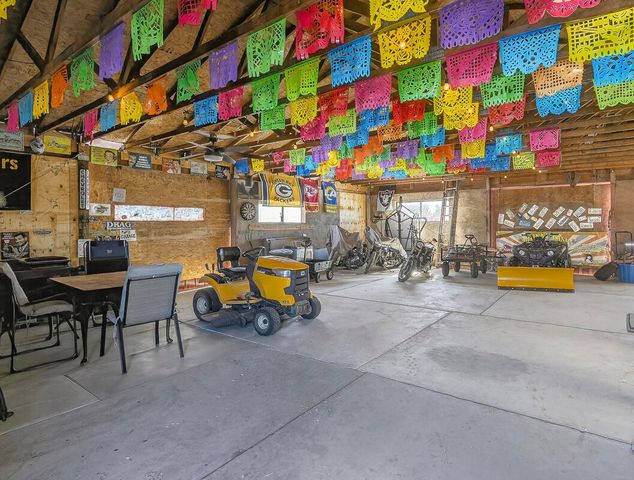 79 McCall Loop, Edgewood, NM 87015