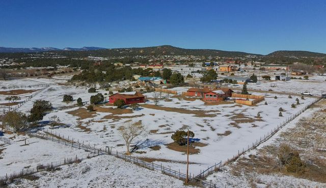 79 McCall Loop, Edgewood, NM 87015