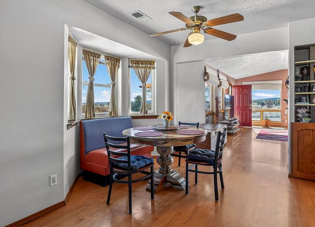 79 McCall Loop, Edgewood, NM 87015