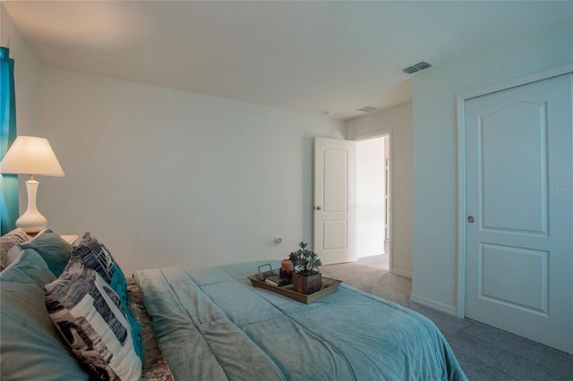 605 SARNER PASS WAY, Winter Haven, FL 33881