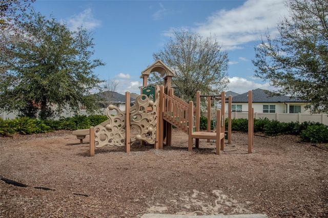 605 SARNER PASS WAY, Winter Haven, FL 33881