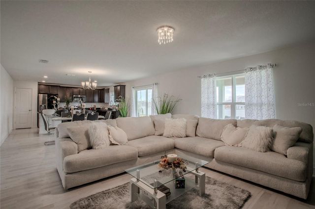 605 SARNER PASS WAY, Winter Haven, FL 33881