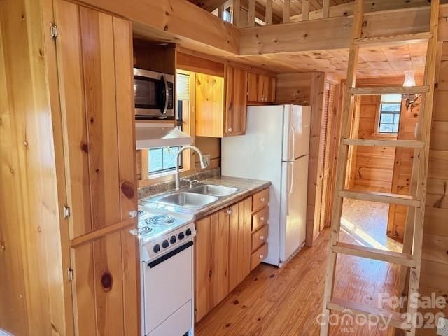 129 Mallard Loop, Waynesville, NC 28785