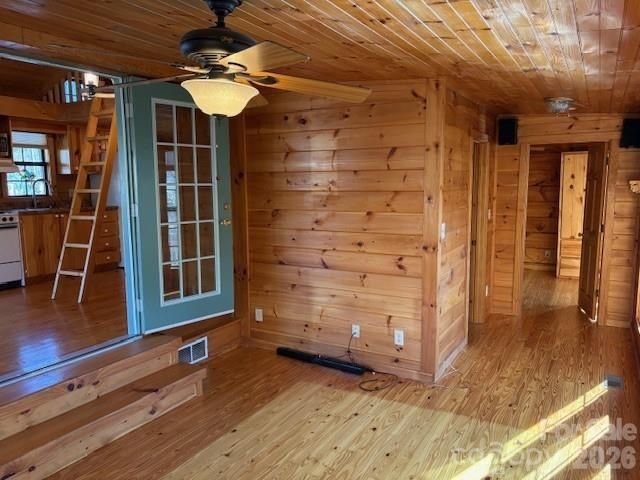 129 Mallard Loop, Waynesville, NC 28785