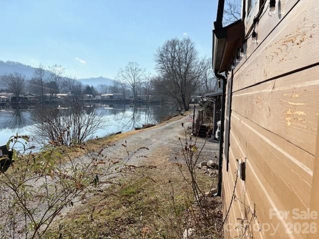 129 Mallard Loop, Waynesville, NC 28785