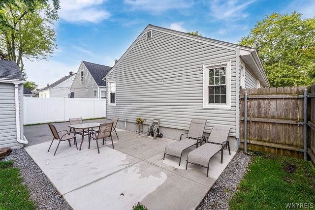 543 78th Street, Niagara Falls, NY 14304