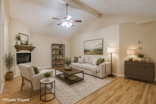 211 Faircrest Drive, Arlington, TX 76018