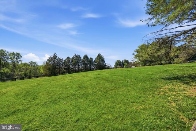 38863 RIDGE CT, Hamilton, VA 20158