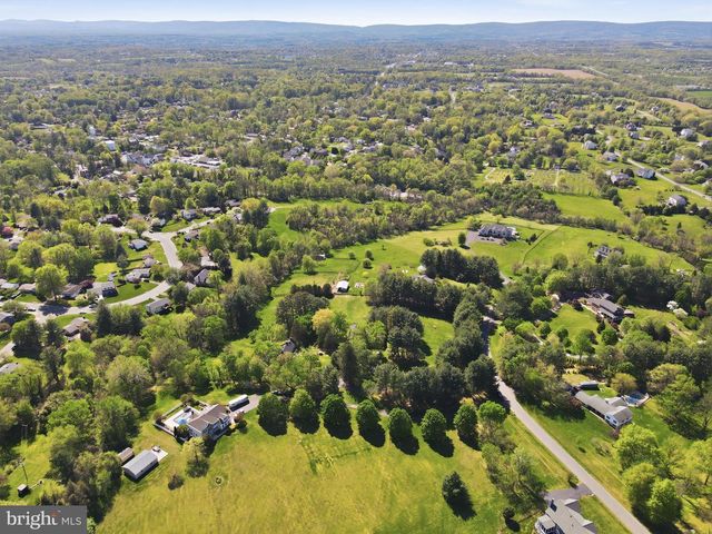 38863 RIDGE CT, Hamilton, VA 20158