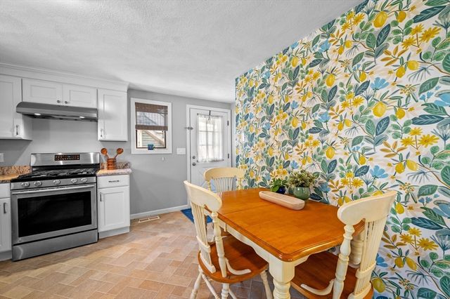 6 Lenox 1, Beverly, MA 01915