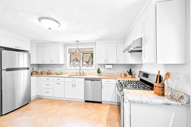 6 Lenox 1, Beverly, MA 01915