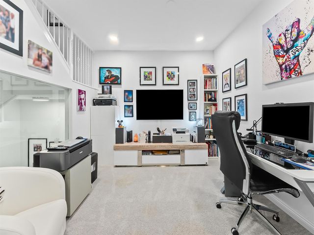 1806 NE 26th Avenue, Fort Lauderdale, FL 33305