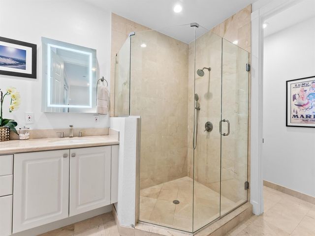 1806 NE 26th Avenue, Fort Lauderdale, FL 33305