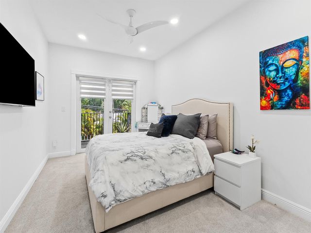 1806 NE 26th Avenue, Fort Lauderdale, FL 33305