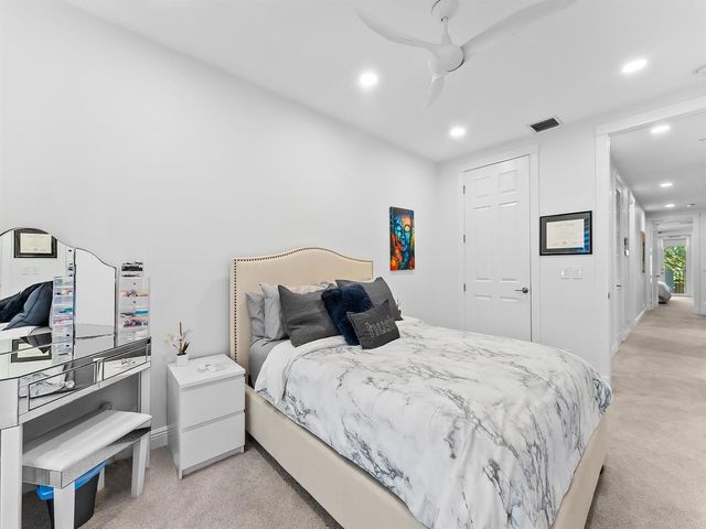 1806 NE 26th Avenue, Fort Lauderdale, FL 33305