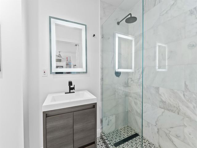 1806 NE 26th Avenue, Fort Lauderdale, FL 33305