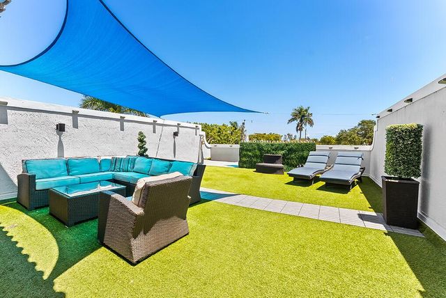 1806 NE 26th Avenue, Fort Lauderdale, FL 33305