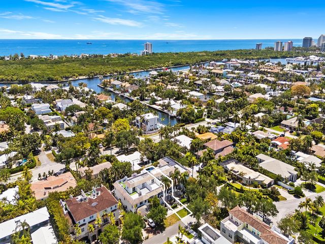 1806 NE 26th Avenue, Fort Lauderdale, FL 33305