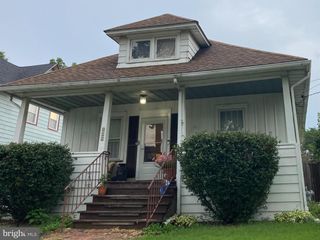 209 W LINCOLN AVE, Magnolia, NJ 08049