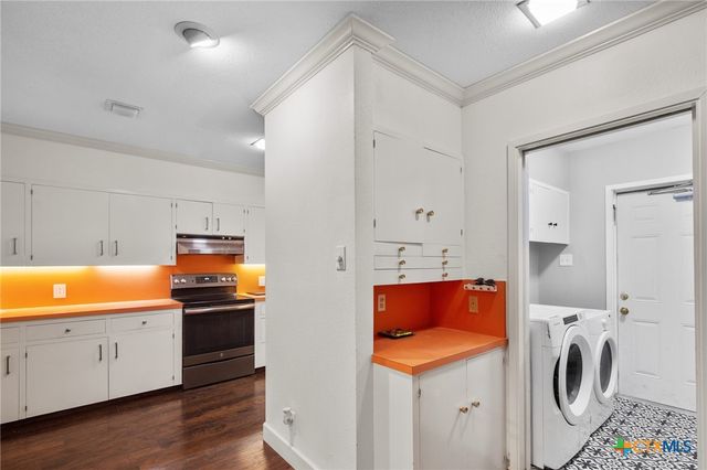 2506 Bon Aire Avenue, Victoria, TX 77901