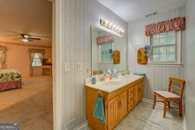 45 Pelican Circle, Monticello, GA 31064