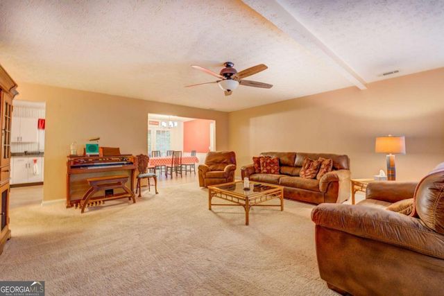 45 Pelican Circle, Monticello, GA 31064