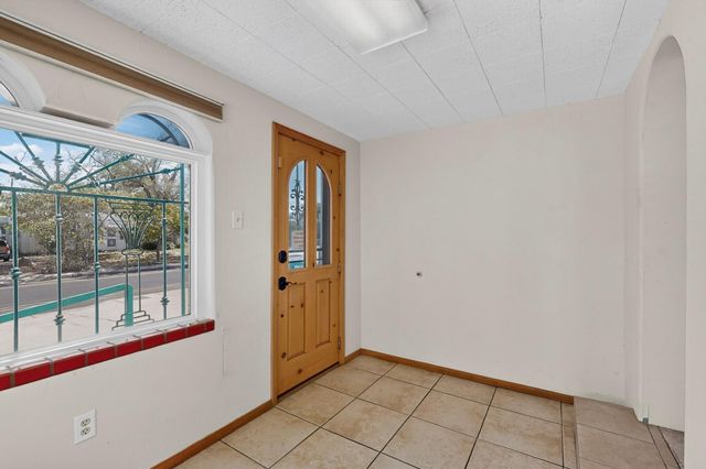 3612 Campus Boulevard NE, Albuquerque, NM 87106