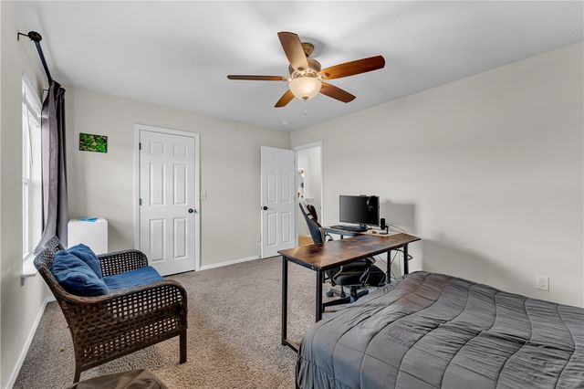 387 Cooper Street, Huntsville, AR 72740