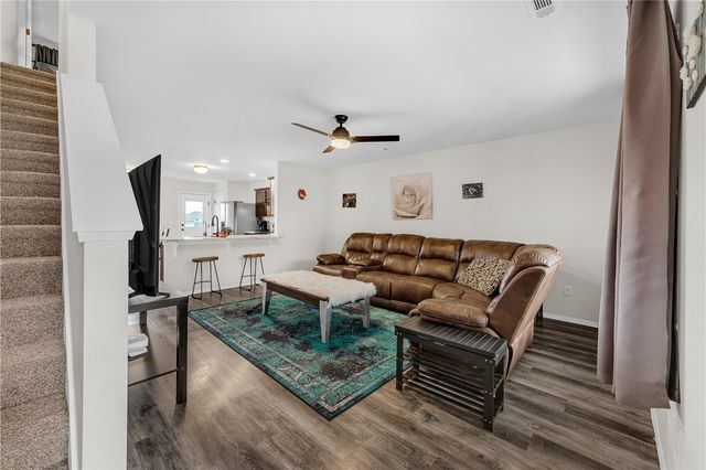 387 Cooper Street, Huntsville, AR 72740