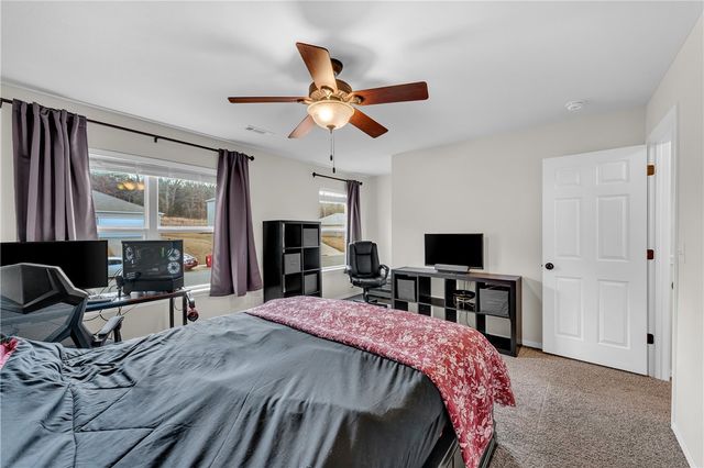 387 Cooper Street, Huntsville, AR 72740